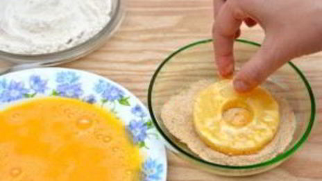 ананасы в кляре