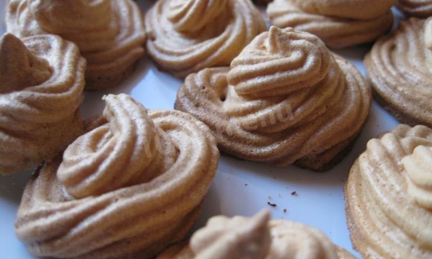 Рецепт безе на белках и пудре