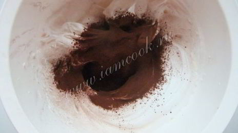 безе с какао и шоколадом