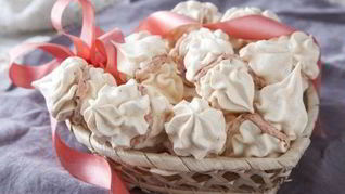 Безе в мультиварке с нежным кремом