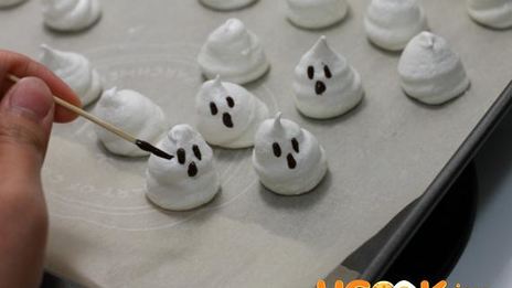 безе в виде приведений