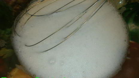 французский десерт шоколадное безе