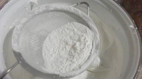 торт-безе рождественский венок