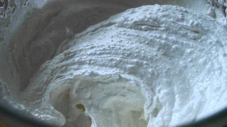 творожные булочки с начинкой безе