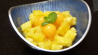 Десерт Ананас с ромом