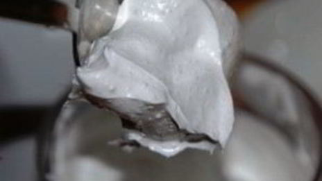 десерт из взбитых белков