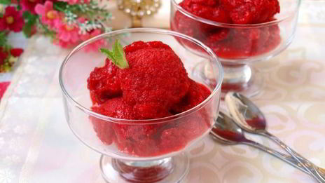 клубничный сорбет