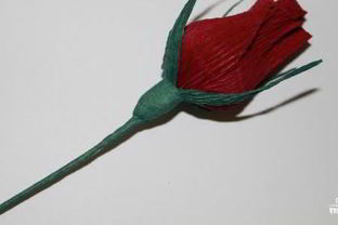 Бутоны роз из конфет