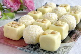 Конфеты Барфи с кешью и кедровыми орешками