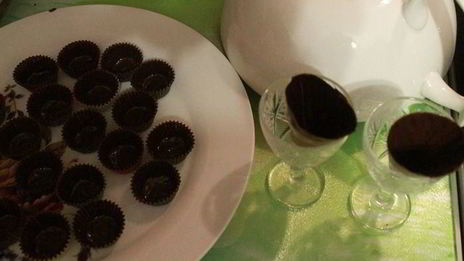 конфеты с шоколадно-сливочной начинкой