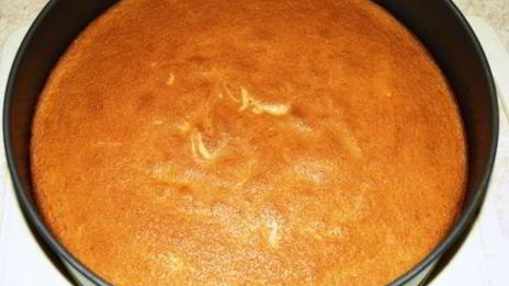 бисквит на горячем молоке со сметанно-йогуртовым кремом