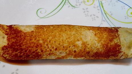 блинные рулетики с крабовым кремом и семгой