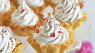 Корзиночки с белковым кремом