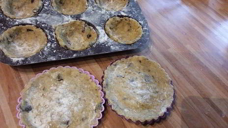 корзиночки с ванильным кремом и свежими ягодами