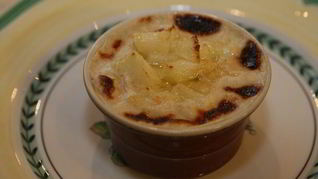 Крем-карамель из геркулеса с запеченными яблоками