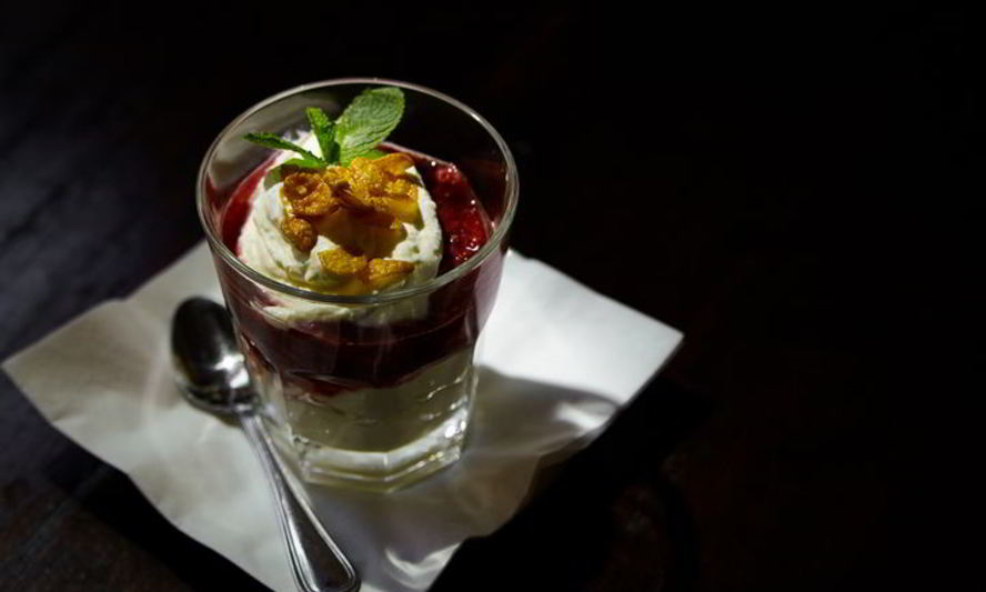 Рецепт творожного крема с земляникой