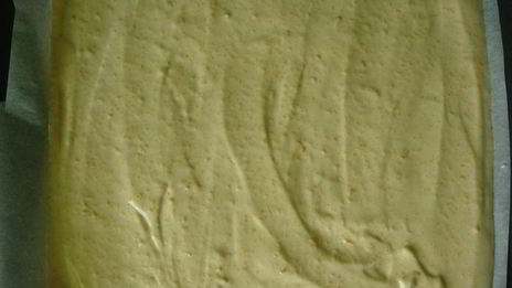 тыквенный рулет с джемом и кремом