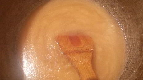 яблочный мармеладный рулет