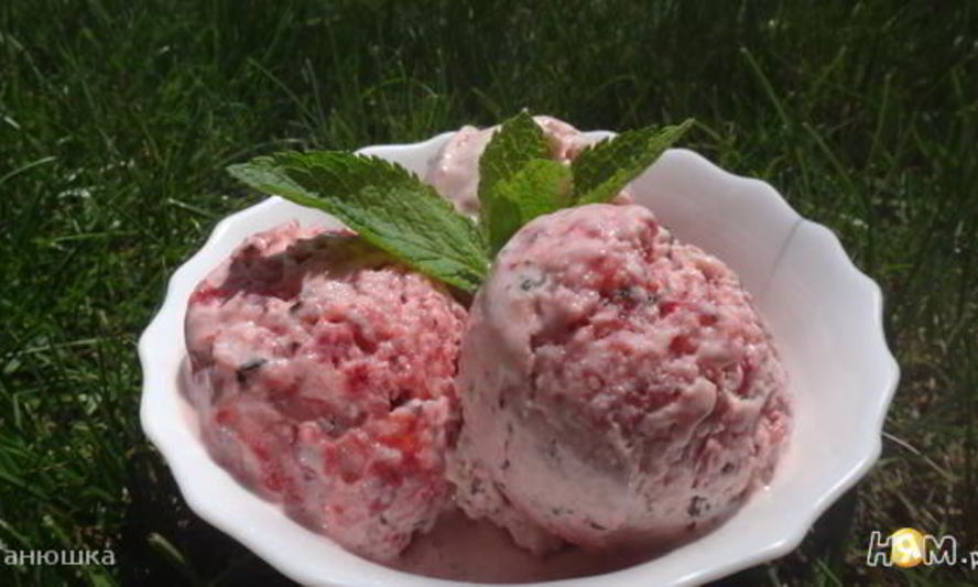 Рецепт клубничного пломбира с мятой