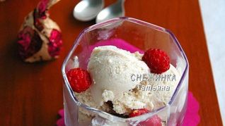 Легкое творожное мороженое с бананом