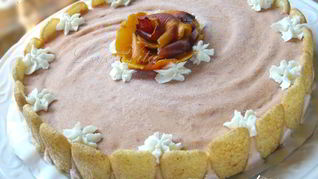 Персиковый торт-мороженое
