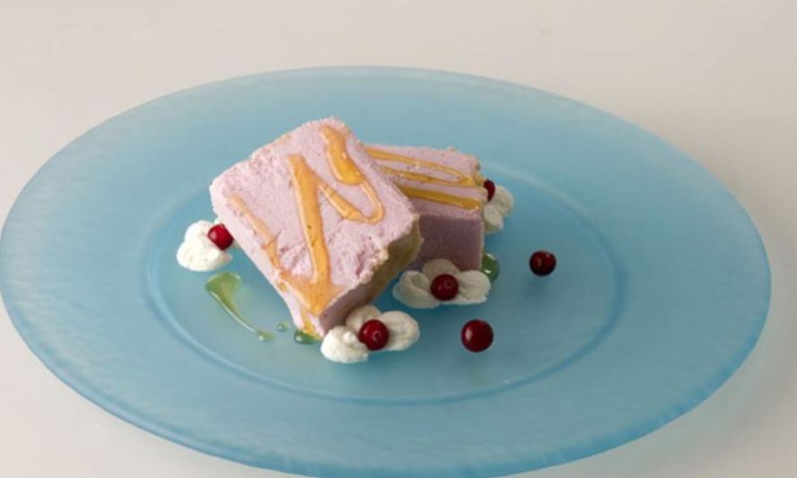 Рецепт творожно-клюквенного мороженого