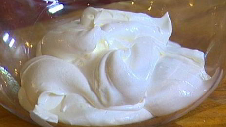 ягодное мороженое