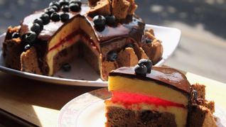 Лимонно-шоколадный муссовый торт