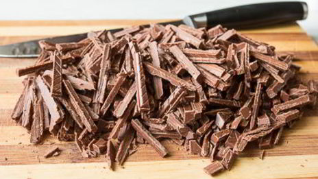 миндальный рулет с манговым муссом