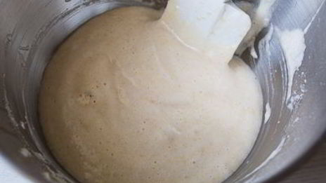 миндальный рулет с манговым муссом