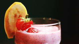 Мусс из клубники и бананов