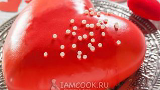 Муссово-клубничный торт