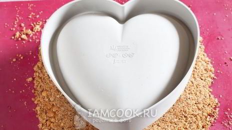 муссово-клубничный торт