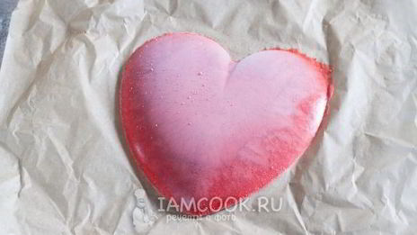 муссово-клубничный торт