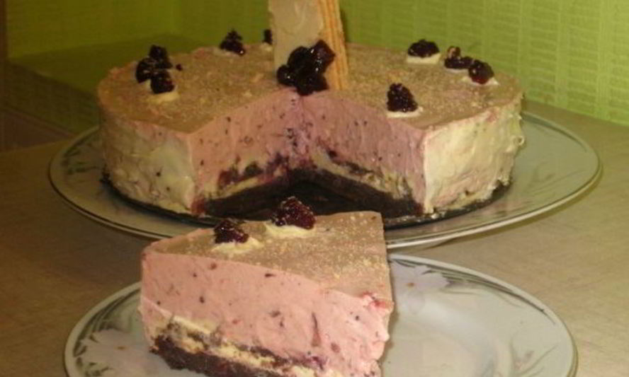 Рецепт торта-мусса черничного блюз без муки