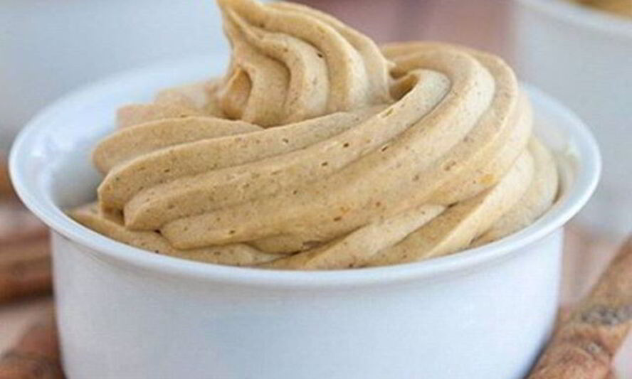 Рецепт тыквенного мусса с белком и мускатным орехом