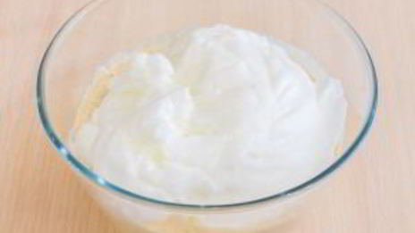 кулич на ряженке