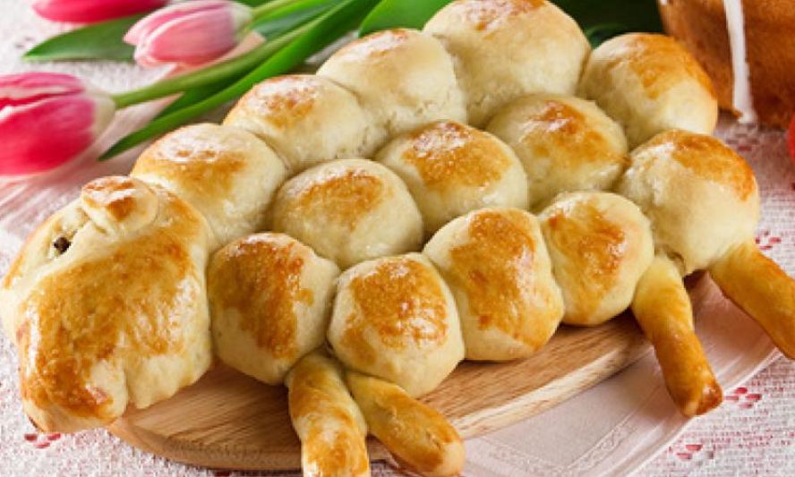 Рецепт пасхальной выпечки барашек с изюмом