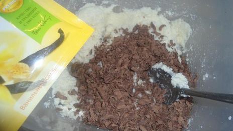 творожная пасха без яиц с тертым шоколадом