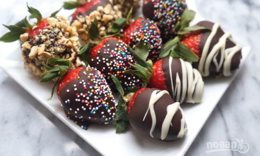 Рецепт праздничной клубники в шоколаде