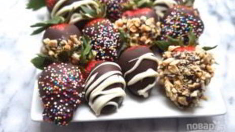 праздничная клубника в шоколаде