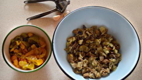 суфле из запеченного баклажана с перцем и отрубями