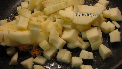 творожное суфле с карамелизированными яблоками