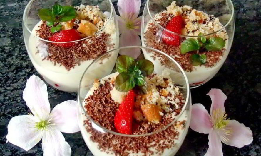 Рецепт клубнично-ванильного тирамису