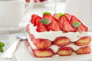 Нежное клубничное тирамису