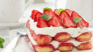 Нежное клубничное тирамису