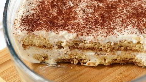 тирамису с рикоттой, орехами и корицей