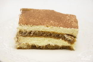 Тирамису со взбитыми сливками