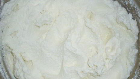 творожный торт-десерт с пьяными вишнями в стиле тирамису