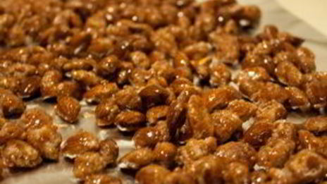 жареный миндаль в сахаре